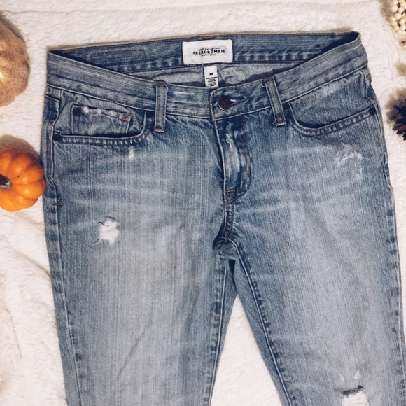 American Eagle Outfitters Denim - American Eagle Jeans Size 4R Straight leg